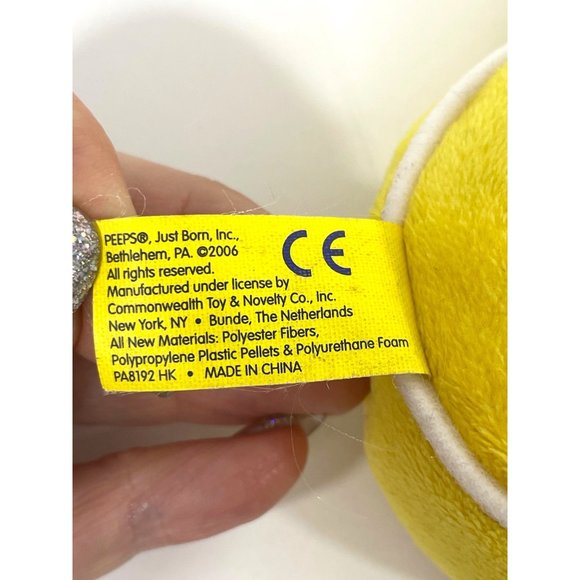 Peeps Beanbag Bunny Plush Toy Rabbi 6” x 3” Yellow 2006 White Piping Outline - Picture 9 of 9